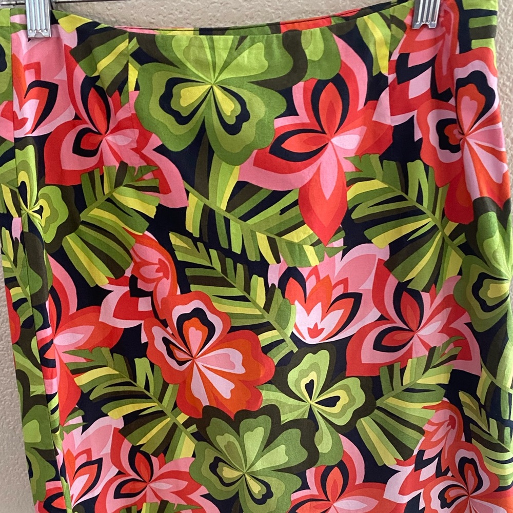 Talbots petite size 4. Adorable skirt